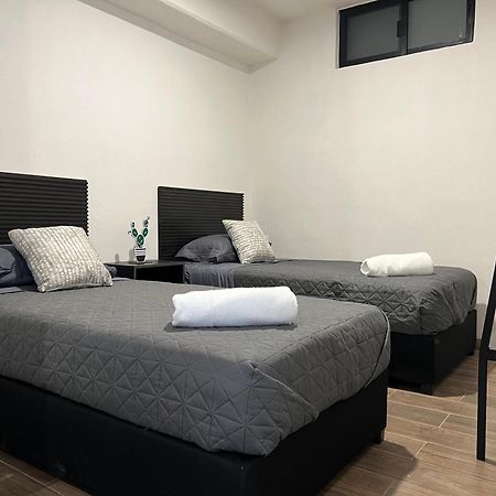 Hotel Tia Flora León Zewnętrze zdjęcie