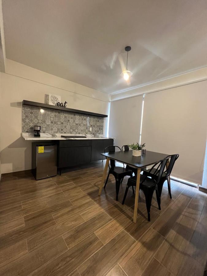 Hotel Tia Flora León Zewnętrze zdjęcie