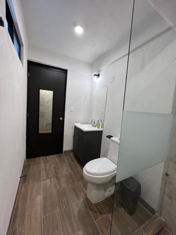 Hotel Tia Flora León Zewnętrze zdjęcie